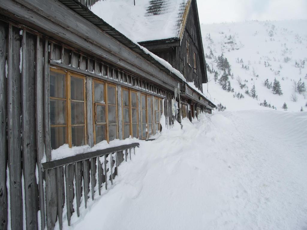 Schronisko Pttk Samotnia Hostel Karpacz Luaran gambar