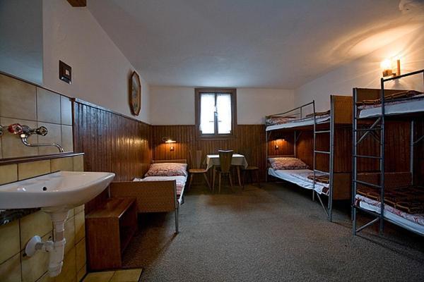 Schronisko Pttk Samotnia Hostel Karpacz Luaran gambar